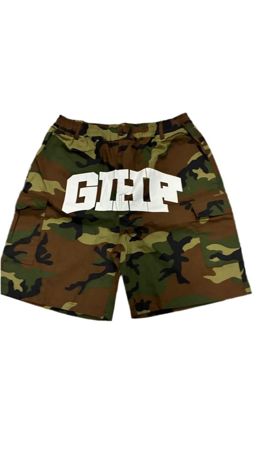 “CAMO SHORTS” (white)